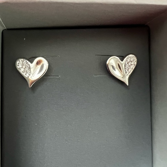 NWT Judith Ripka Eros Diamond Heart Stud Earrings - Picture 6 of 12